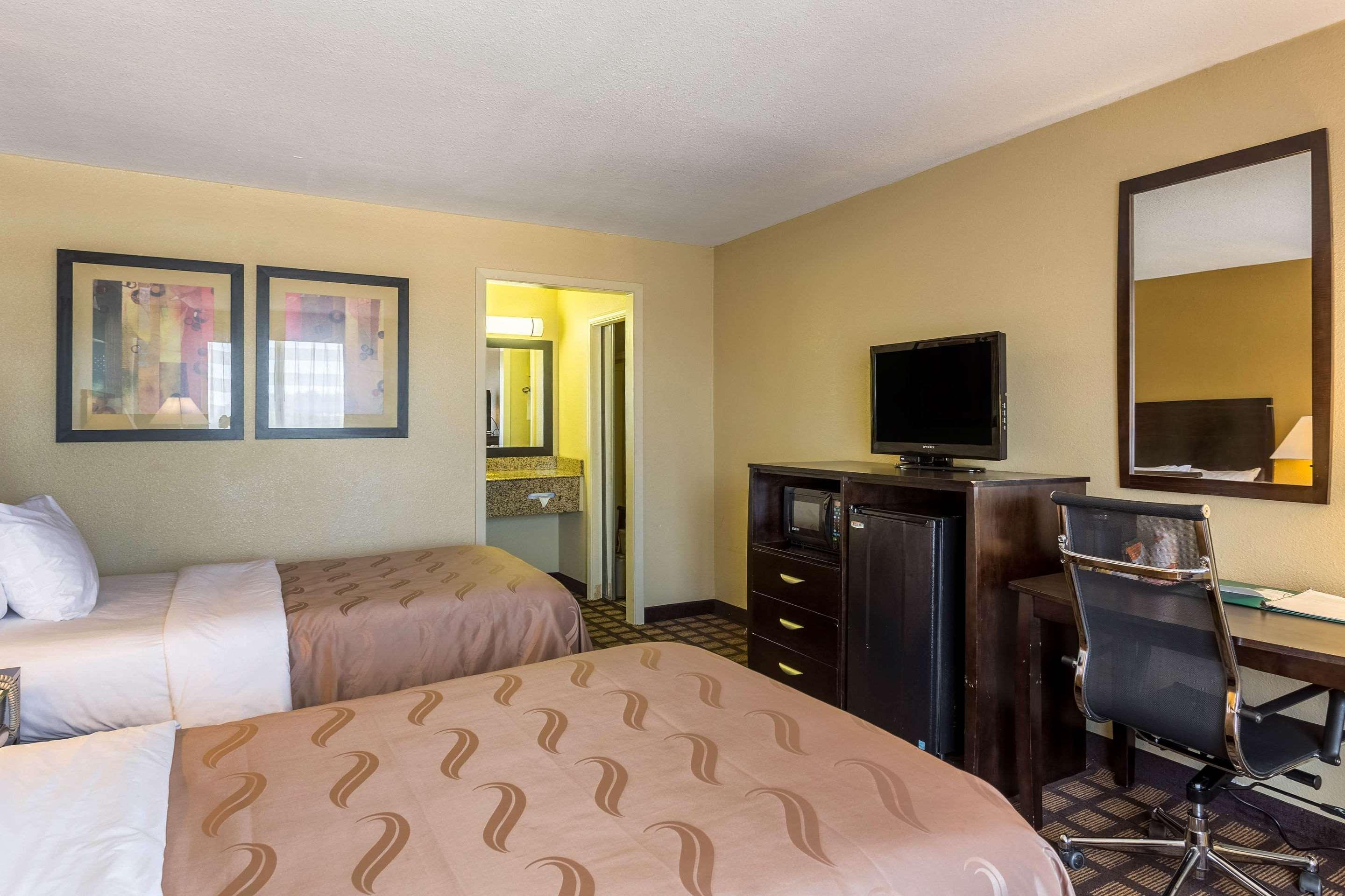 Quality Inn & Suites Baton Rouge West - Port Allen Extérieur photo