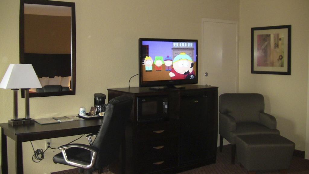Quality Inn & Suites Baton Rouge West - Port Allen Extérieur photo