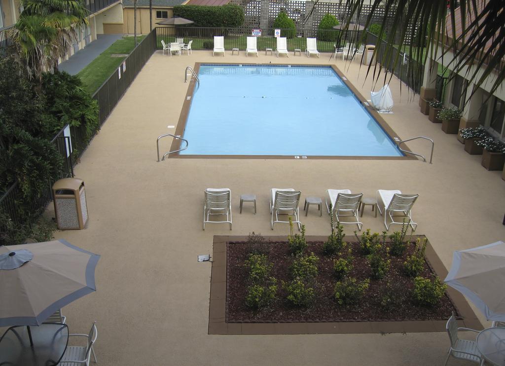 Quality Inn & Suites Baton Rouge West - Port Allen Extérieur photo