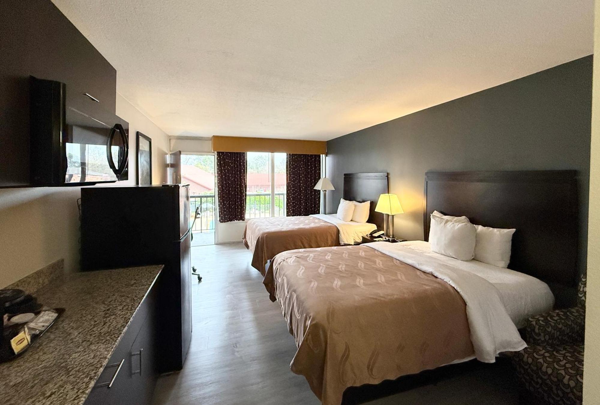 Quality Inn & Suites Baton Rouge West - Port Allen Extérieur photo